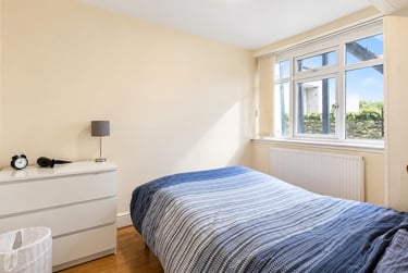 1 bed house, The Walk, City Centre, Cardiff, CF243AF - Image 4